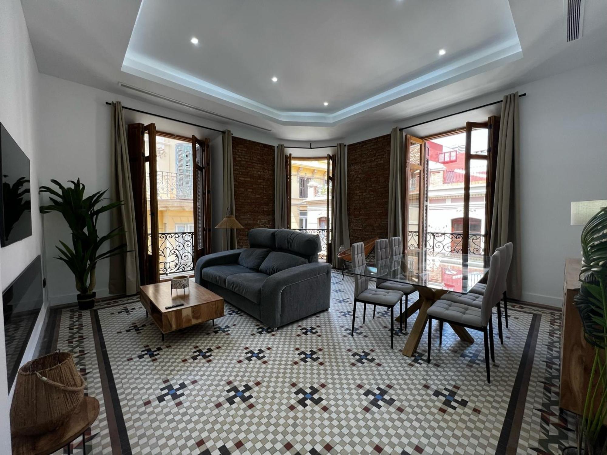 Grand Apartment Larios Малага Экстерьер фото