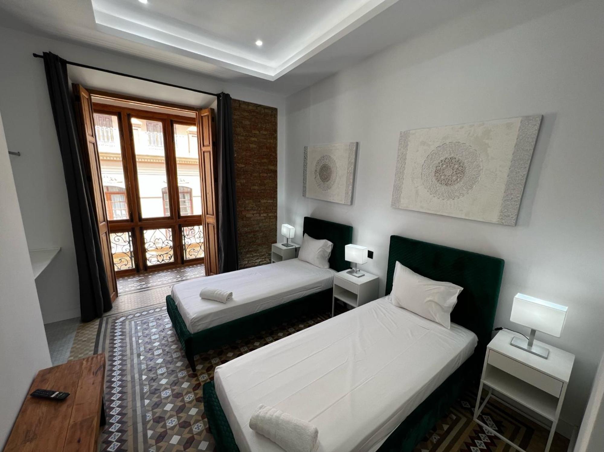 Grand Apartment Larios Малага Экстерьер фото